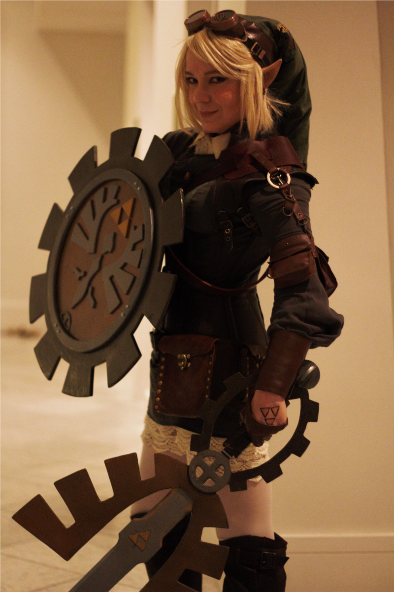 Illustration for article titled Dragon Con Day 0: Cosplayers Invade Atlanta